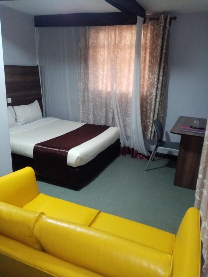 Kings Premier Inn Mlolongo المظهر الخارجي الصورة